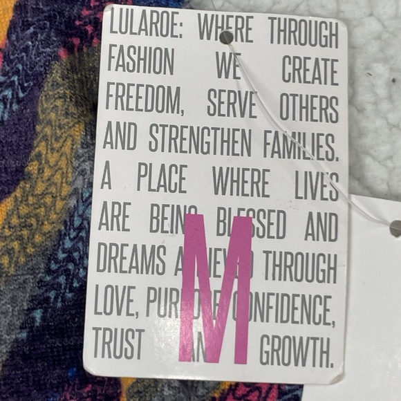 NWT Women’s Multi-Color Medium LuLaRoe Sarah Duster Cardigan - Picture 11 of 15